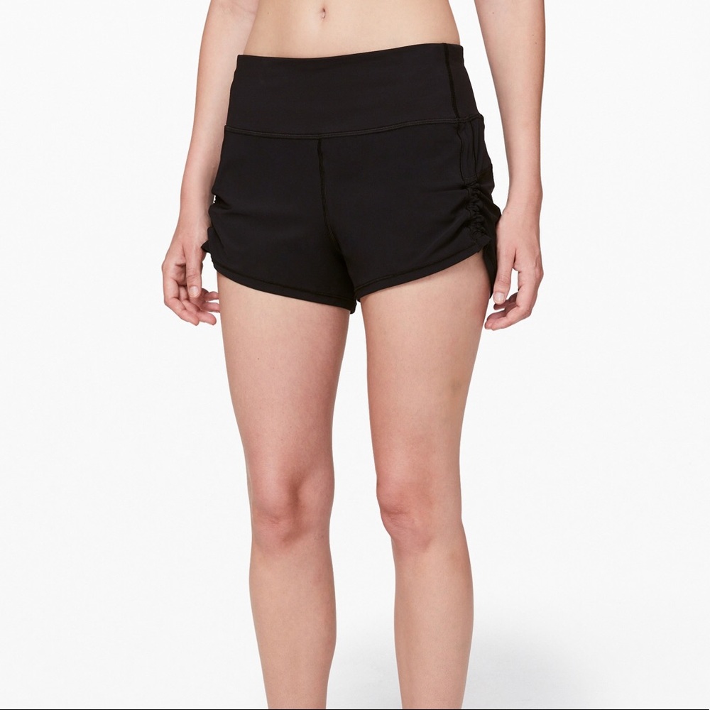 Cinch and Stretch Short 2.5”